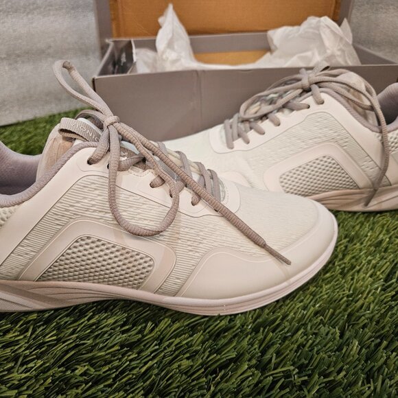 Vionic JoJo Ombre Women’s Athletic Sneakers – White – Size 9 – NIB 👟✨ - Picture 4 of 7